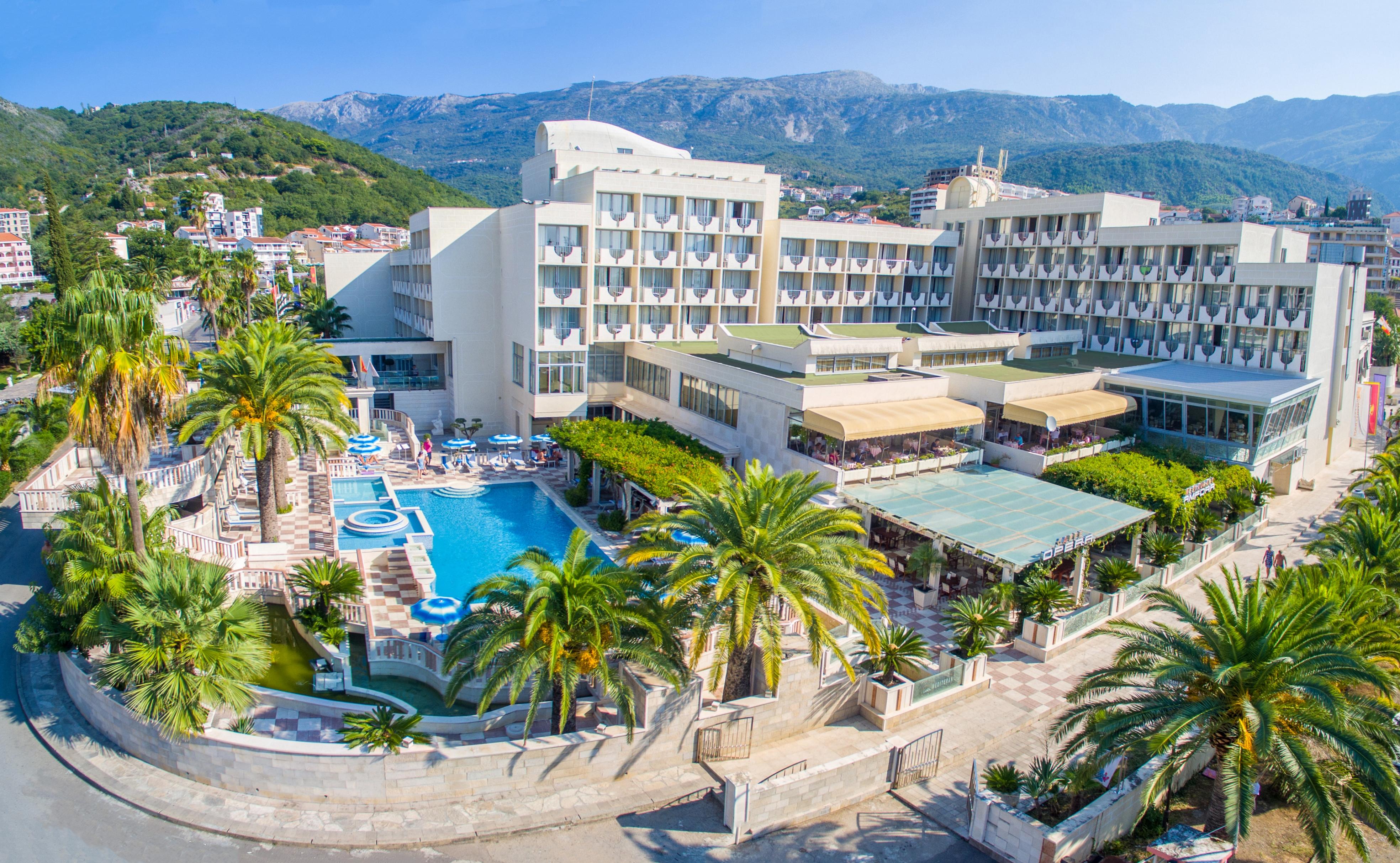 Mediteran Hotel & Resort Budva Exterior photo