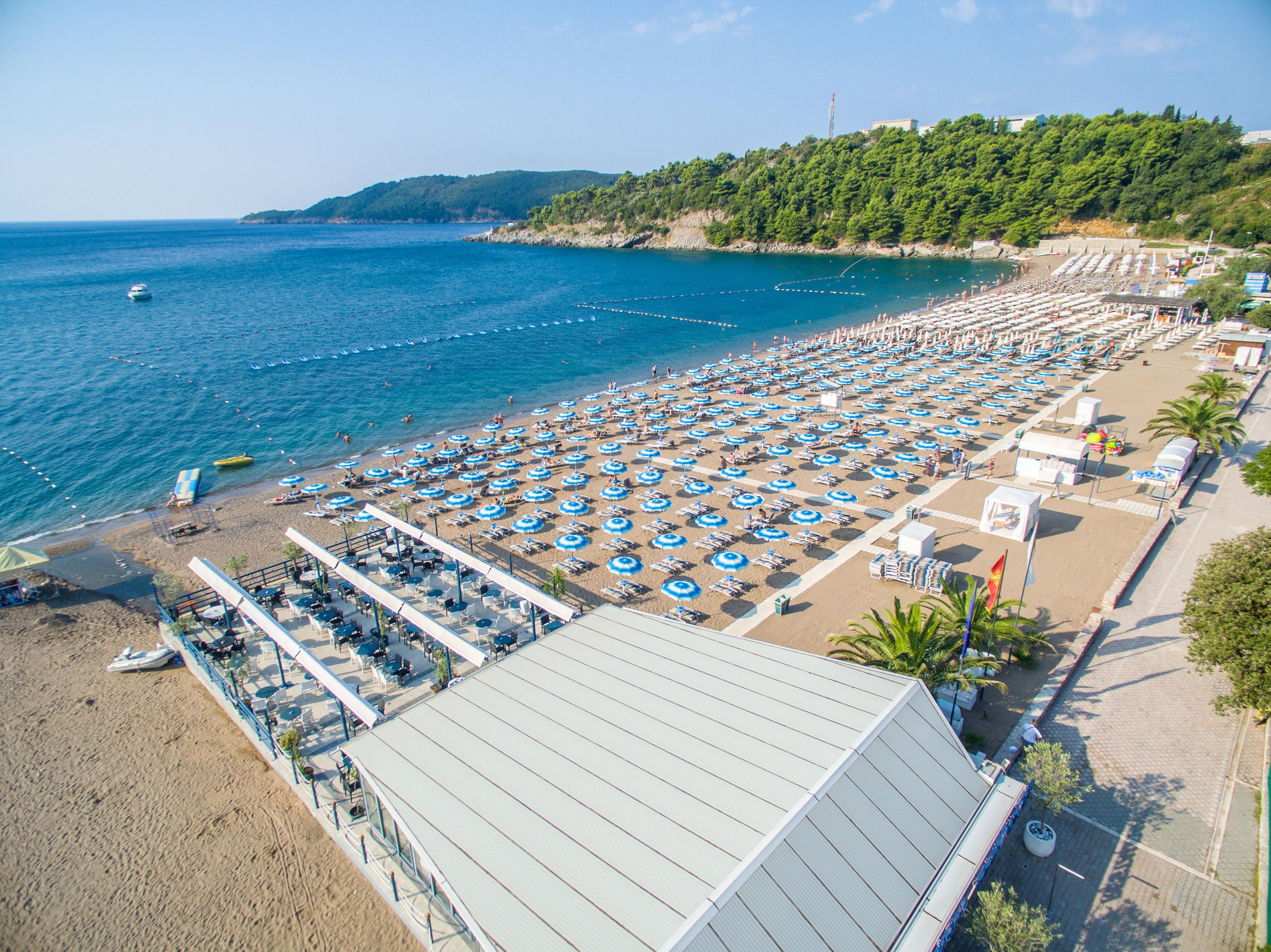 Mediteran Hotel & Resort Budva Exterior photo